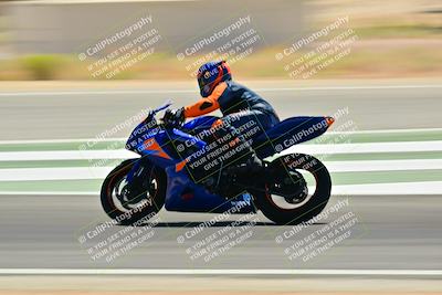 media/Sep-07-2025-TrackXperience (Sun) [[ee17e62fad]]/Level 2/Session 4 (Lower Chicane)/